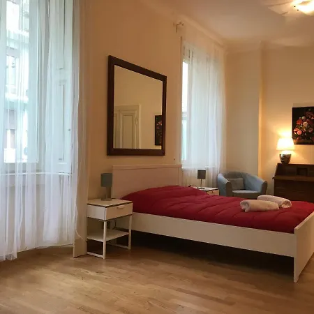 Aosta Flat Lägenhet Milano